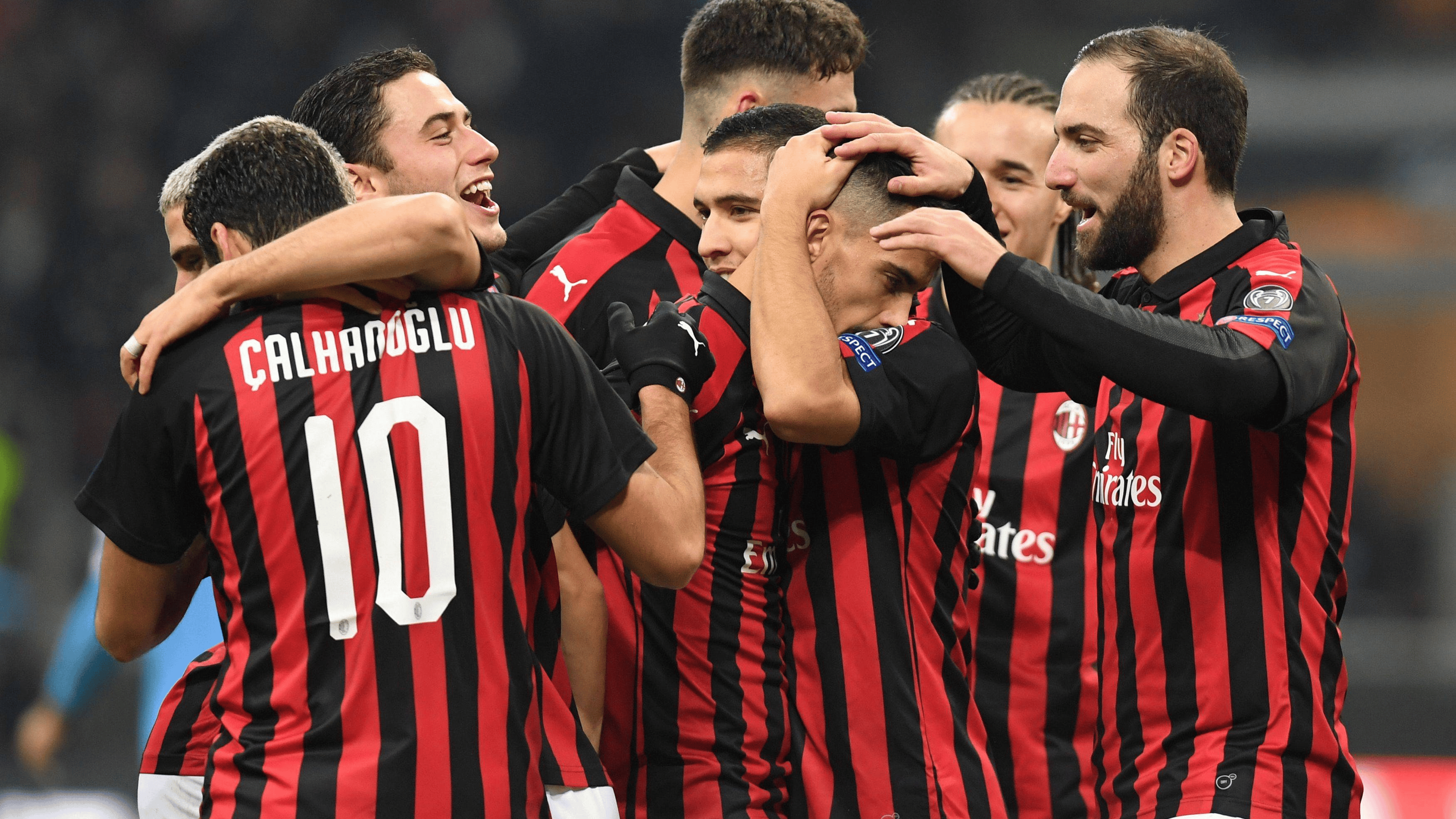 尤文图斯力克AC米兰，取得关键胜利！的简单介绍