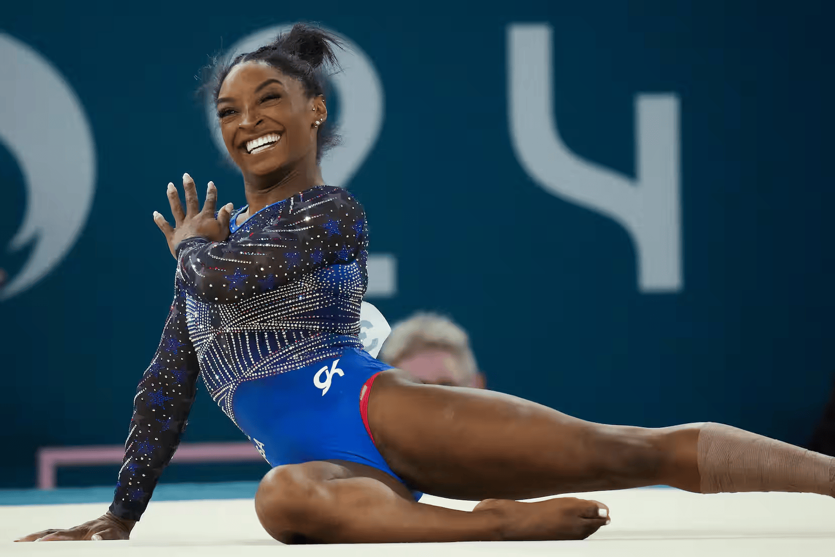 德国小将在柔道比赛中勇夺金牌