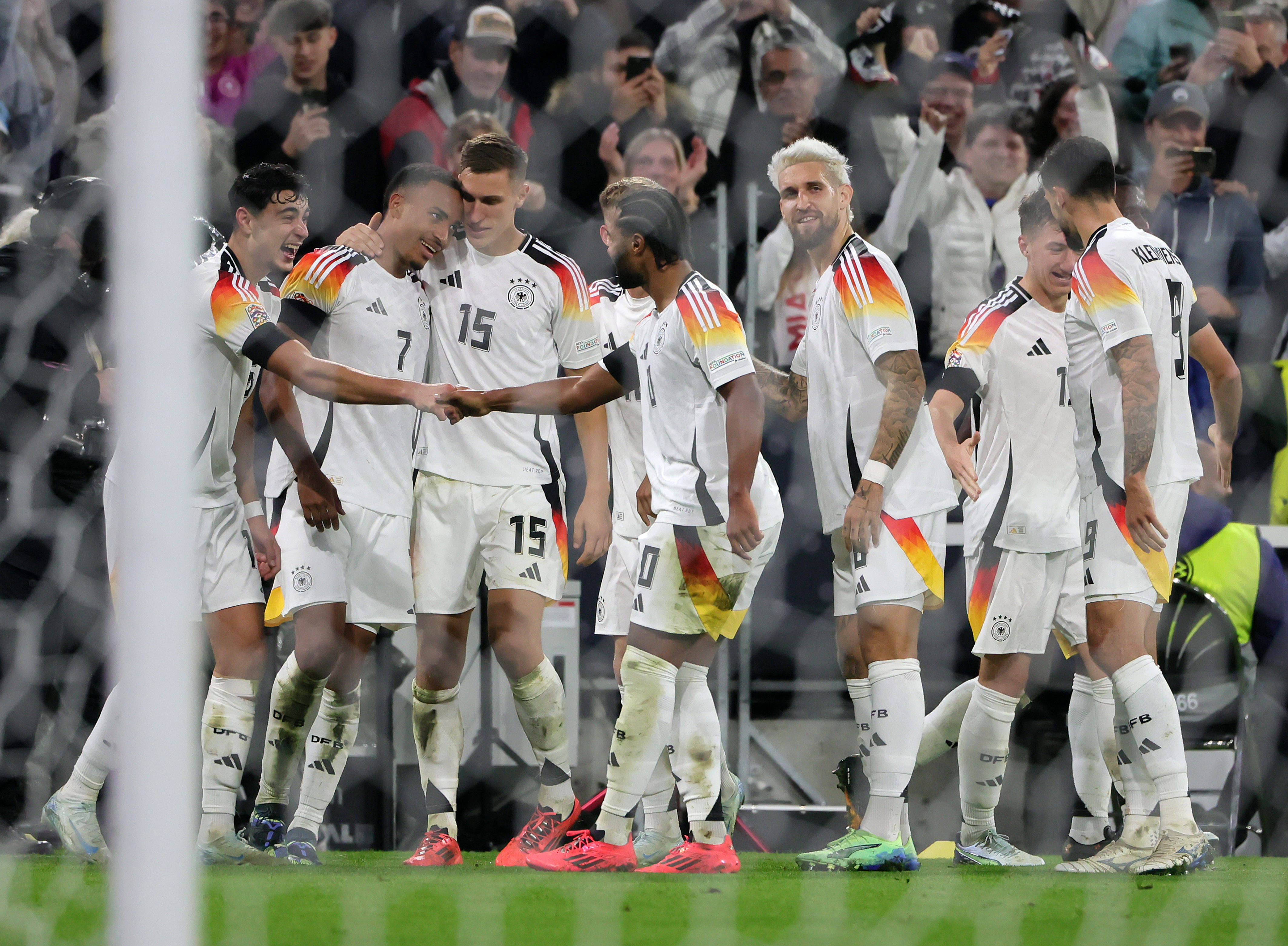 法国逆转荷兰，晋级欧国联四强