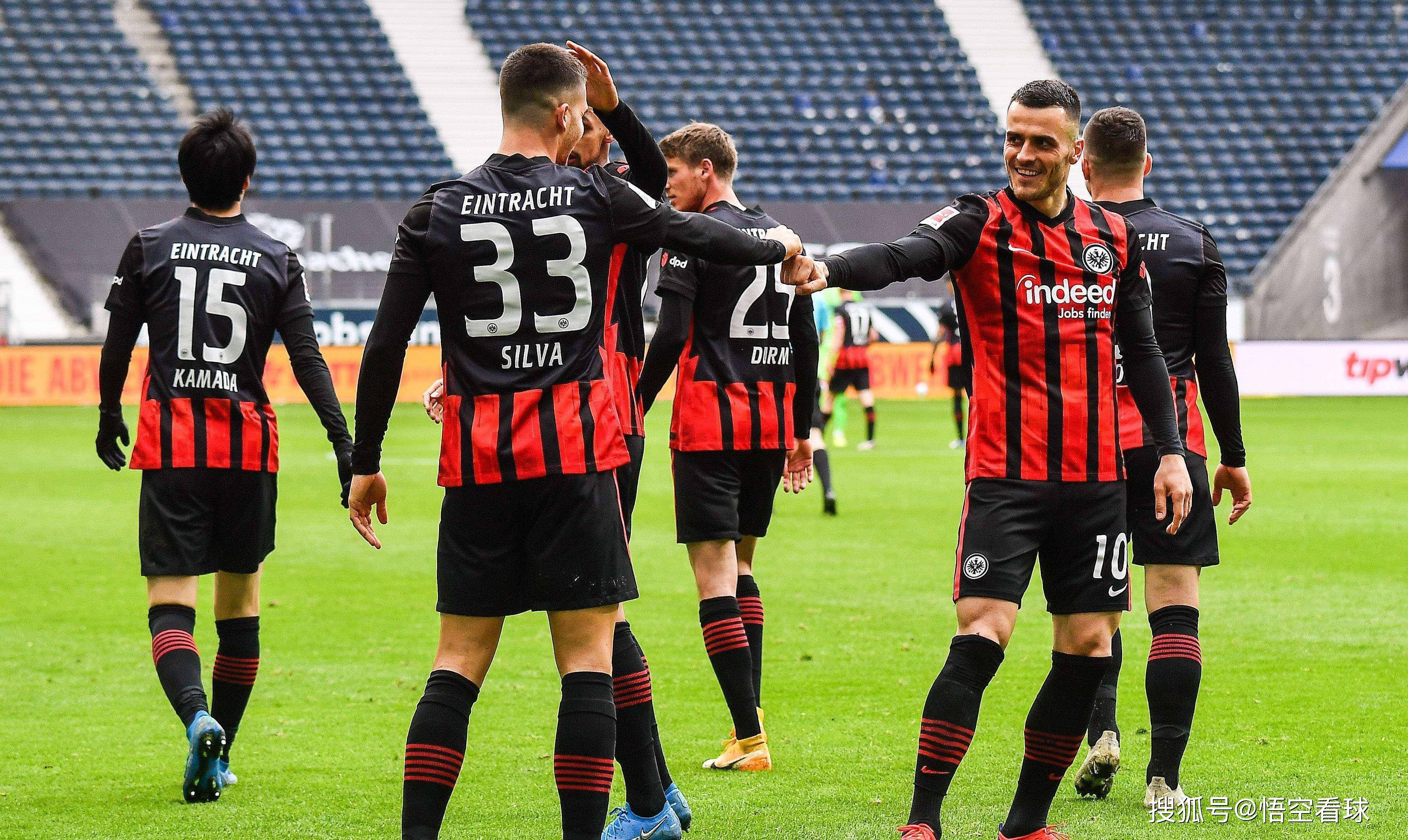 斯图加特队员士气高涨备战比赛