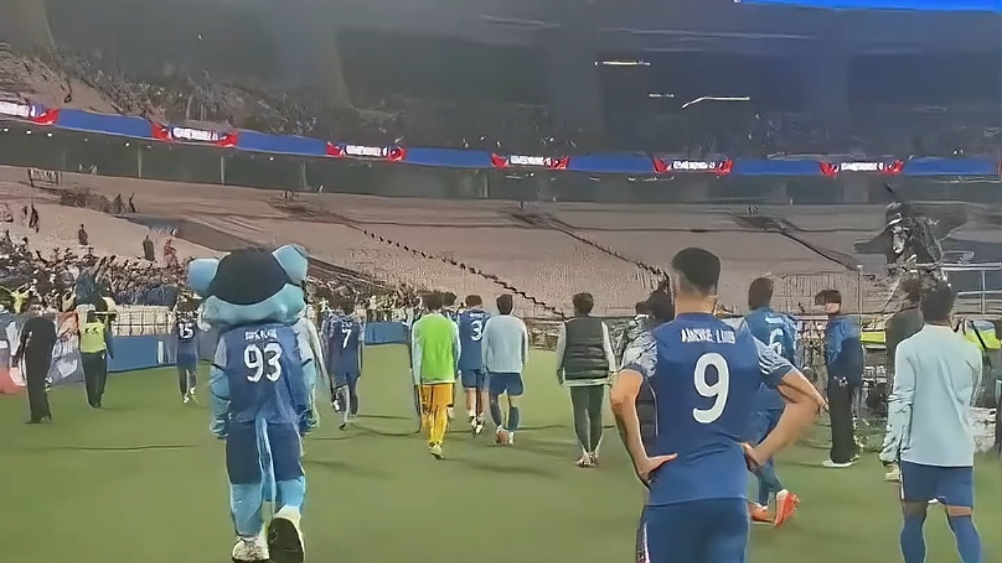 包含西安浐灞迎来好转,主场胜上海申花!的词条 包含西安浐灞迎来好转,主场胜上海申花!的词条