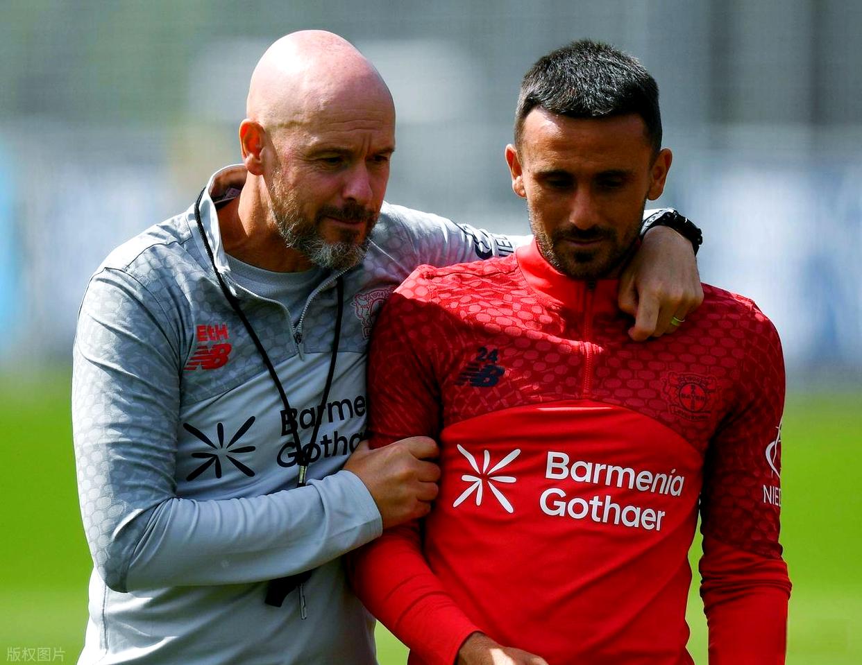 爱游戏-勒沃库森球队接连失败老将自主退役